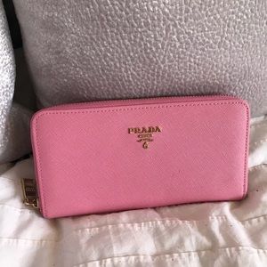 Prada doupe wallet